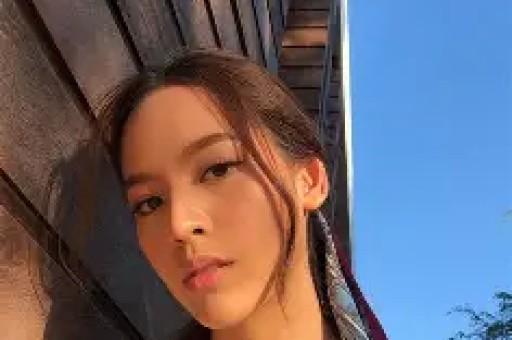 情侣吵架闹上热搜：王鹤润遭群嘲且负面被扒主打黑红也是红？